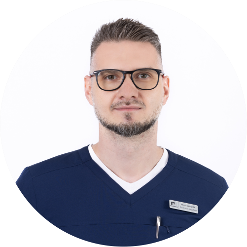 lek. dent. Tomasz Jarząbek